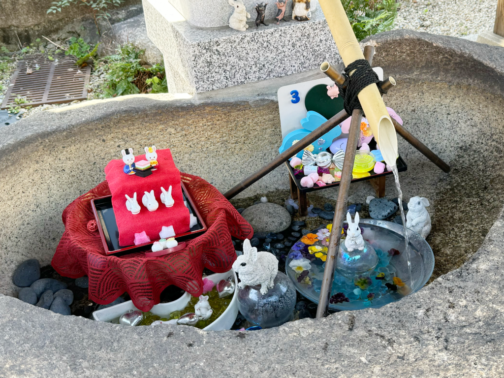 名古屋大須三輪神社,兔子神社