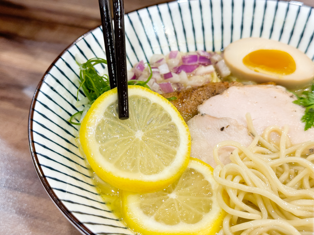 駟阪麵屋,雞白湯拉麵,板橋拉麵