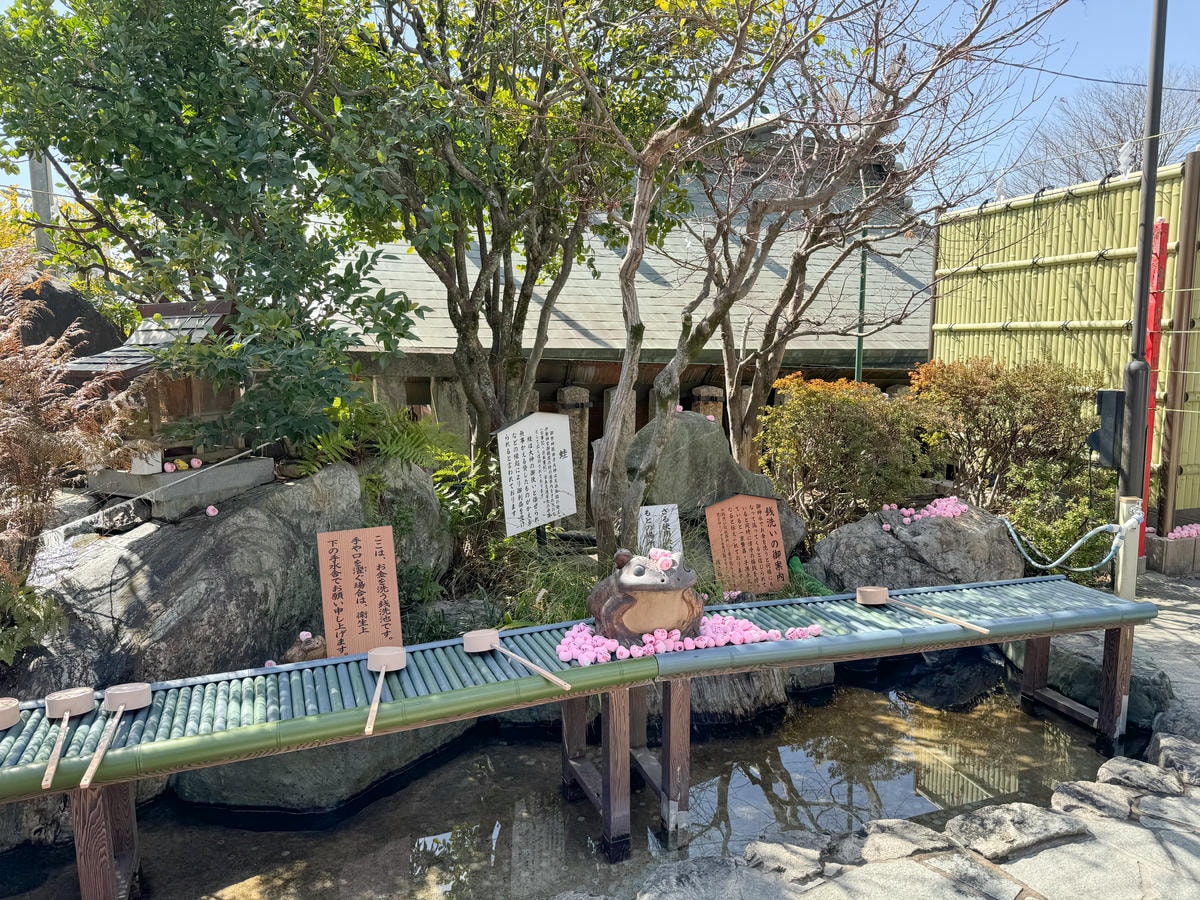 名古屋三光稻荷神社|想拍美照必去!粉紅愛心御籤繪馬連發,中部景點再加一 - 第8張圖 三光稻荷神社