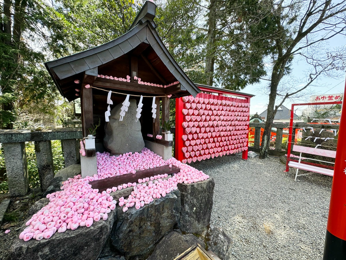 名古屋三光稻荷神社|想拍美照必去!粉紅愛心御籤繪馬連發,中部景點再加一 - 第16張圖 三光稻荷神社