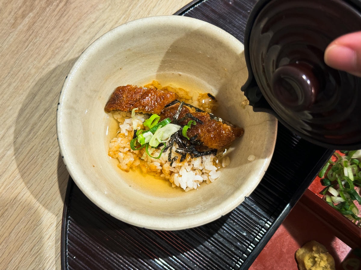 菊川四代目|吃鰻魚飯不用飛日本,百年傳承的經典美味 - 第12張圖 菊川四代目,鰻魚飯