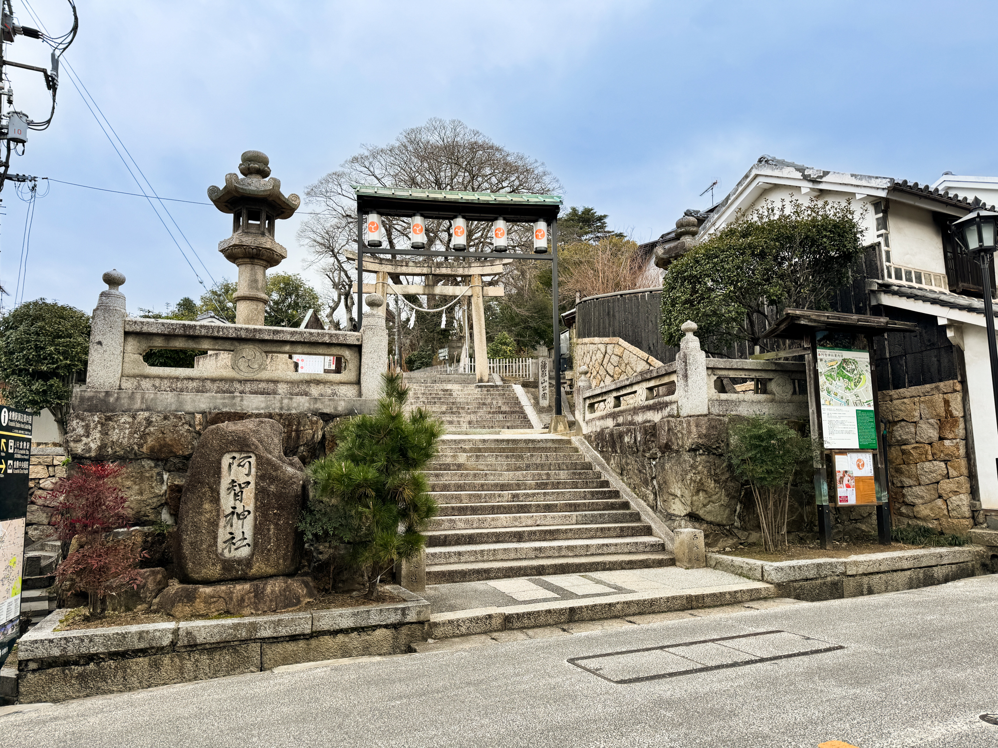 阿智神社|倉敷必訪!最美花纏守就在這!粉紫藤花瀑五月限定! - 第2張圖 阿智神社