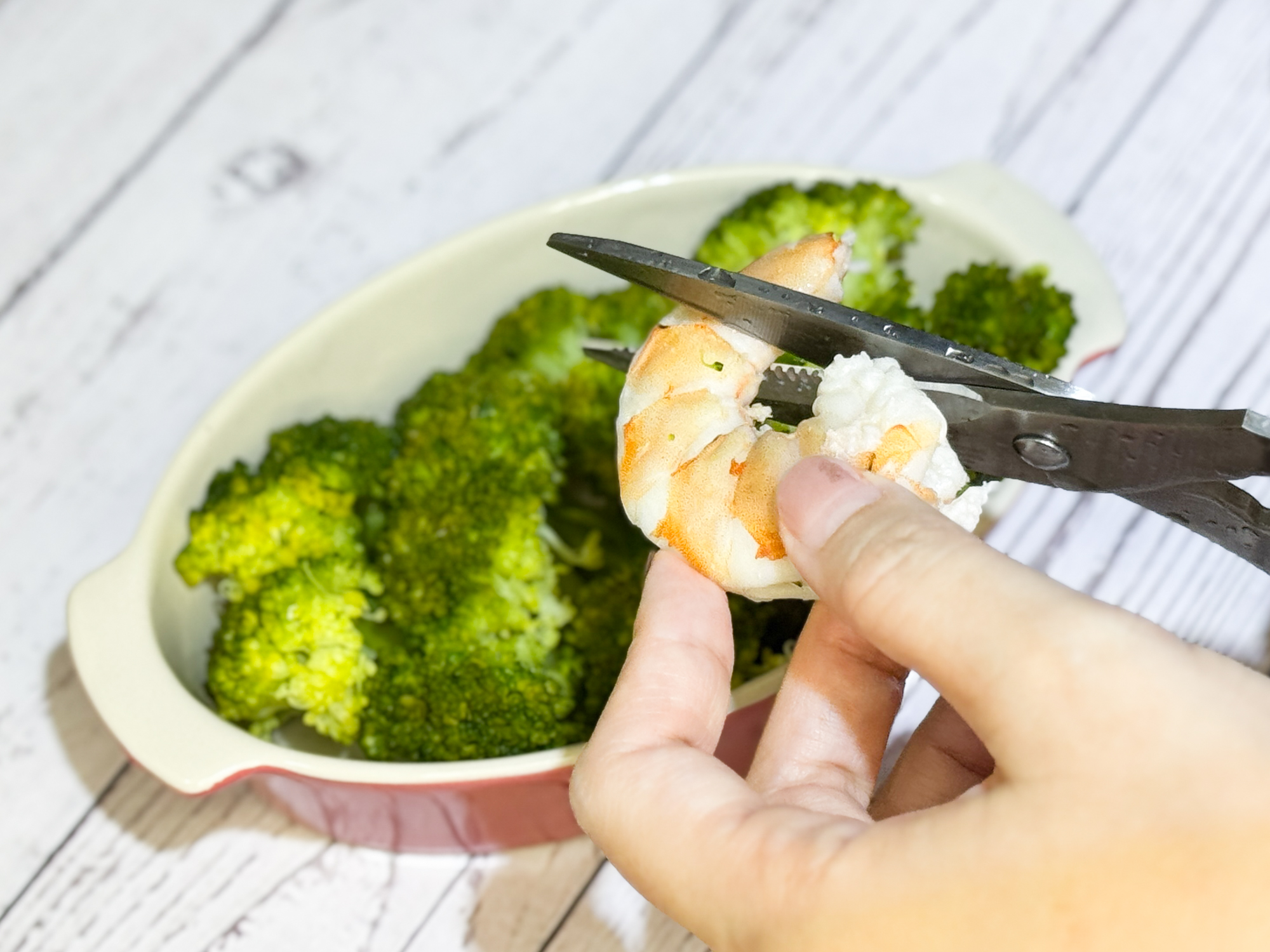 焗烤白醬花椰菜|初級烤箱料理!不焗飯麵,來焗花椰,松露白醬超推! - 第6張圖 焗烤海鮮花椰菜