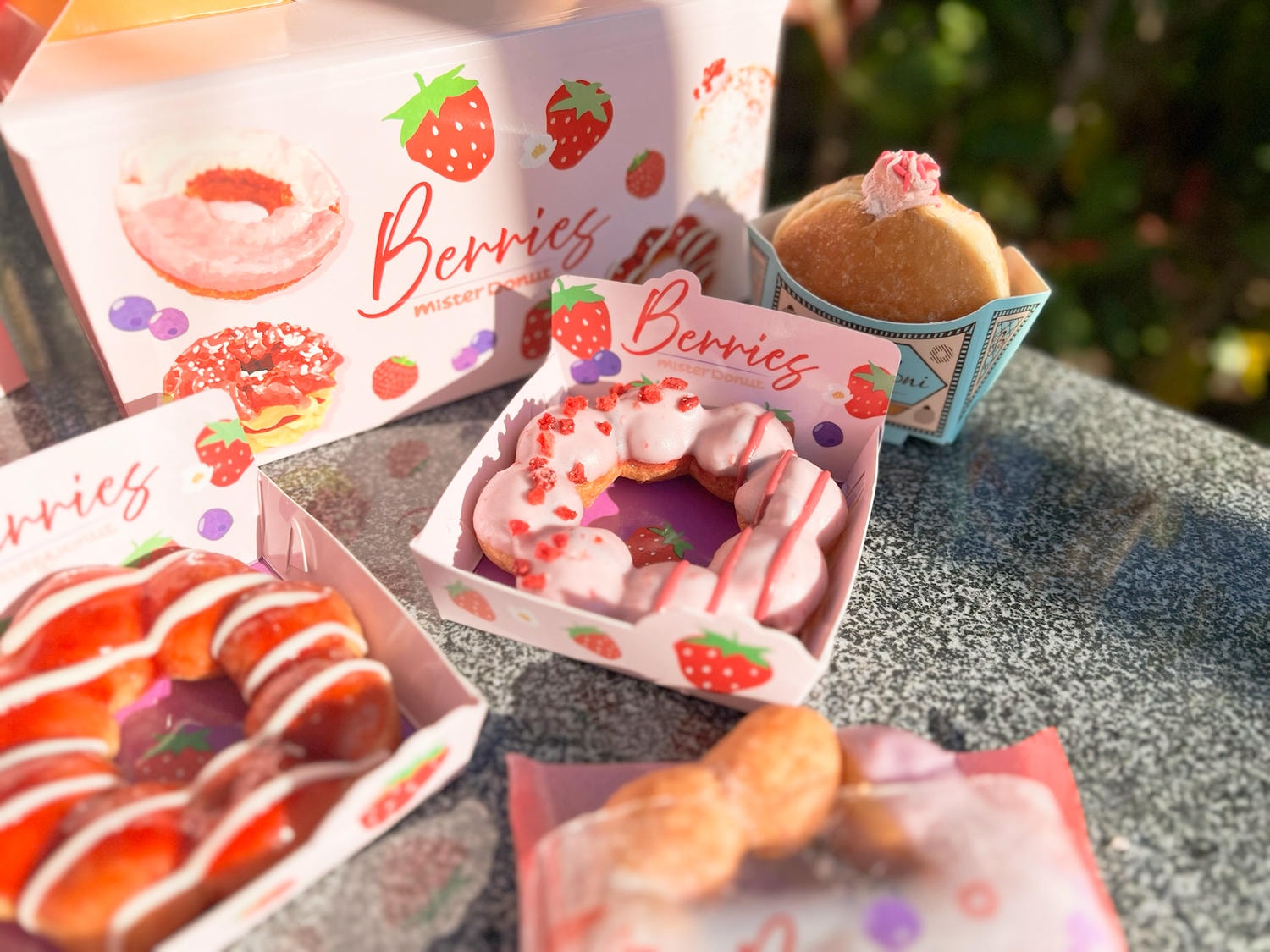 Mister Donut 莓滿相聚|來場酸甜的莓果饗宴! - 第4張圖 Mister Donut 莓滿相聚|來場酸甜的莓果饗宴!